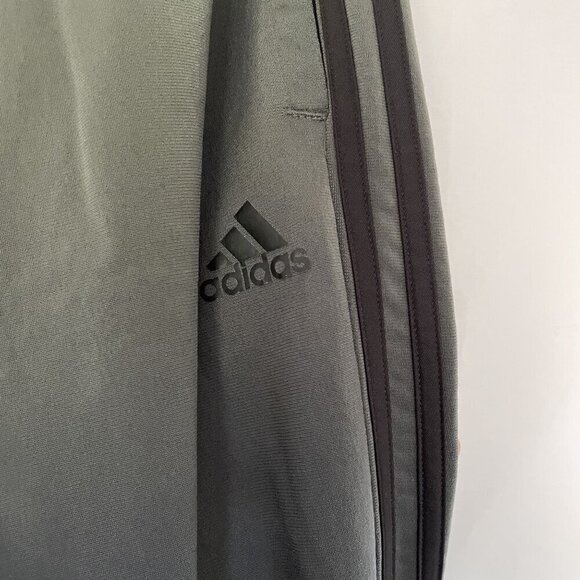 Adidas XL Primegreen Mens Track Pants Elastic Waistband Side Pockets Dark Gray - Picture 3 of 8